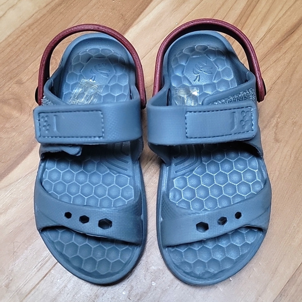 Kids sandle. New without tags. Grey and maroon
